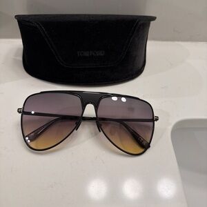 Tom Ford Black Aviator Sunglasses with Gradient Lenses